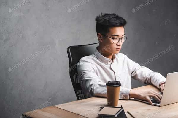 Quelles techniques avancées de SEO utiliser pour une librairie indépendante en ligne ?